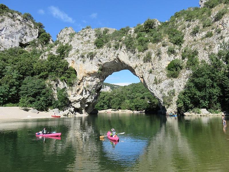 Gite Esprit Colibri Pont-Saint-Esprit Bagian luar foto